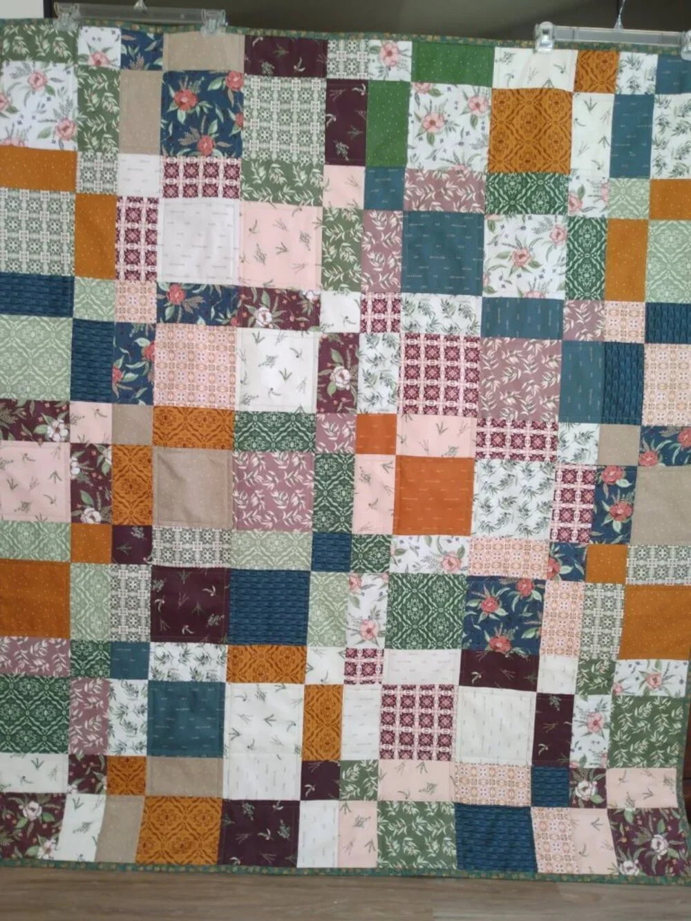 🤎🧡 💚BN MODERN HANDMADE QUILT PERFECT FOR AUTUMN AND WINTER!!